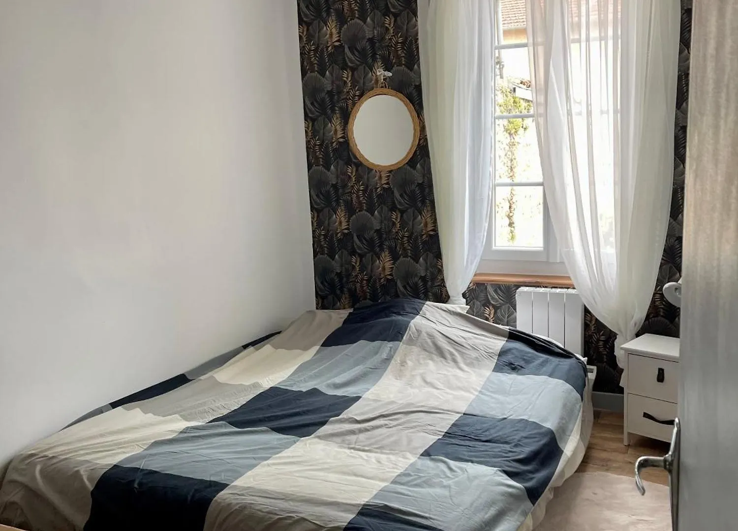 아파트 Le Pont Saint Roch Logement Lumineux Avec Garage 라보르